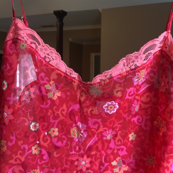 NWOT BLOOMINGDALES SLEEP SET - Picture 2 of 7